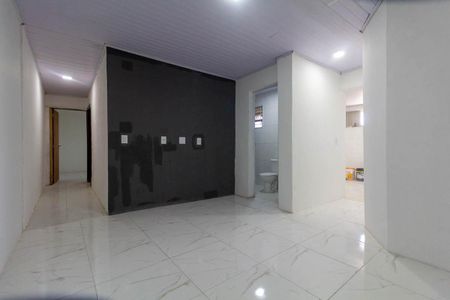 Sala de casa para alugar com 2 quartos, 110m² em Vila Ré, São Paulo