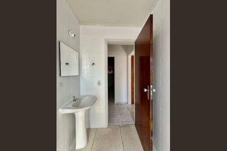 Apartamento para alugar com 76m², 2 quartos e 1 vaga Apartamento para alugar com 76m², 2 quartos e 1 vagaBanheiro
