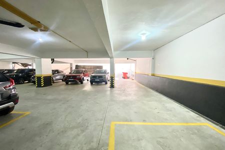 Apartamento para alugar com 92m², 2 quartos e 1 vaga Apartamento para alugar com 92m², 2 quartos e 1 vagaGaragem