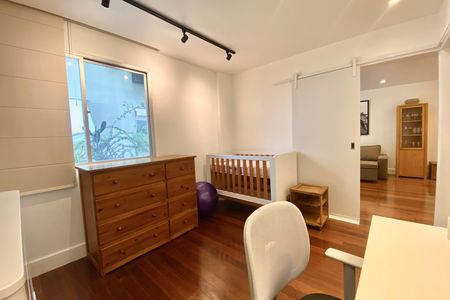 Apartamento para alugar com 92m², 2 quartos e 1 vaga Apartamento para alugar com 92m², 2 quartos e 1 vagaQuarto