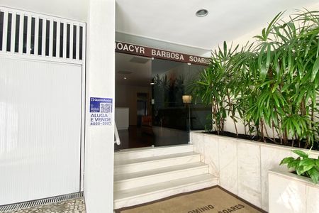 Apartamento para alugar com 92m², 2 quartos e 1 vaga Apartamento para alugar com 92m², 2 quartos e 1 vagaFachada