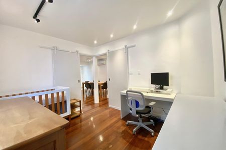Apartamento para alugar com 92m², 2 quartos e 1 vaga Apartamento para alugar com 92m², 2 quartos e 1 vagaQuarto