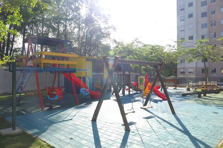 Apartamento para alugar com 42m², 2 quartos e 1 vagaÁrea comum - Playground