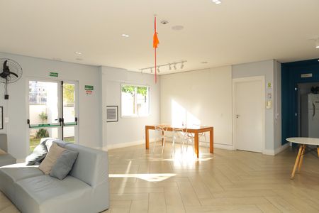 Apartamento para alugar com 42m², 2 quartos e 1 vagaÁrea comum - Salão de festas