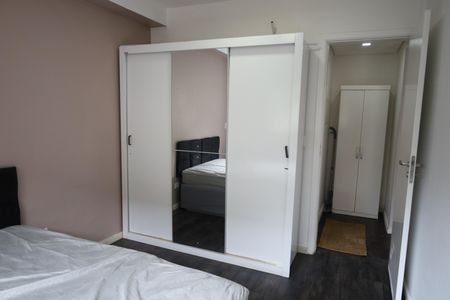 Apartamento à venda com 39m², 1 quarto e 1 vagaQuarto