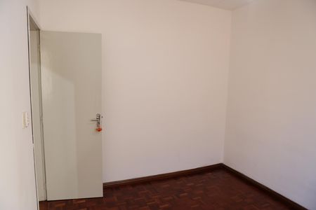 Quarto 3 de apartamento para alugar com 3 quartos, 65m² em Glória, Contagem