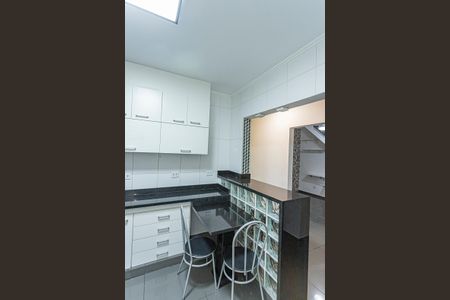 Casa para alugar com 140m², 3 quartos e 1 vagaCozinha