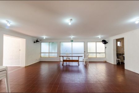 Apartamento à venda com 57m², 2 quartos e 1 vagaÁrea comum - Salão de festas