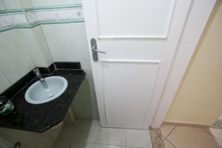 Lavabo de casa à venda com 3 quartos, 110m² em Curicica, Rio de Janeiro