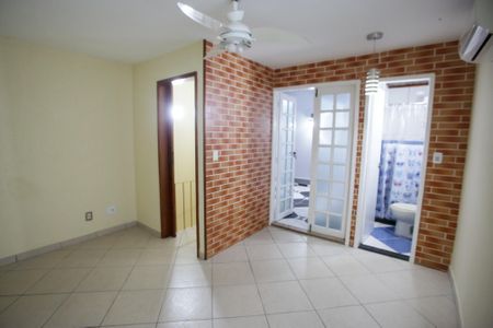 Casa à venda com 110m², 3 quartos e 1 vagaSuíte