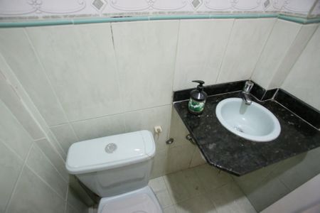 Casa à venda com 110m², 3 quartos e 1 vagaLavabo