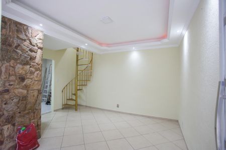 Sala de casa à venda com 3 quartos, 110m² em Curicica, Rio de Janeiro