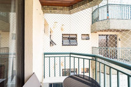 Apartamento para alugar com 57m², 2 quartos e 1 vagaSacada