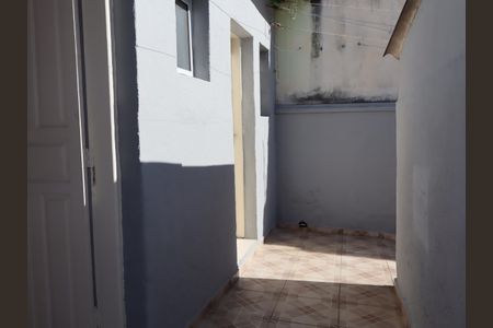 Casa para alugar com 50m², 1 quarto e sem vagaÁrea de Serviço