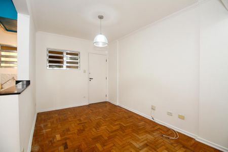 Sala  de apartamento para alugar com 1 quarto, 40m² em Pinheiros, São Paulo