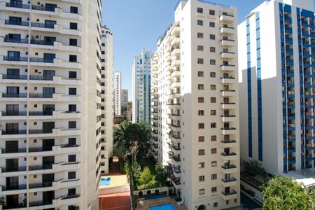 Vista do Quarto de apartamento para alugar com 1 quarto, 40m² em Pinheiros, São Paulo