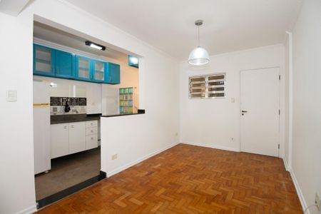 Sala  de apartamento para alugar com 1 quarto, 40m² em Pinheiros, São Paulo