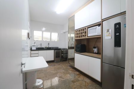 Apartamento para alugar com 156m², 4 quartos e 1 vagaCozinha