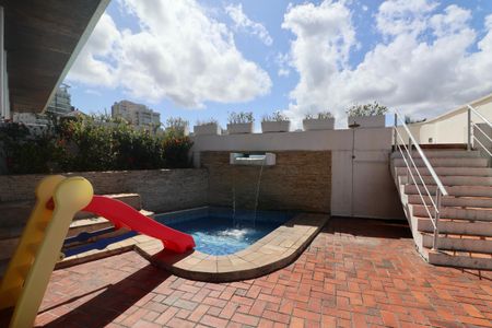 Apartamento para alugar com 156m², 4 quartos e 1 vagaÁrea comum