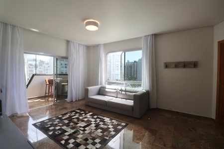 Apartamento para alugar com 156m², 4 quartos e 1 vagaSala