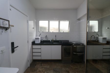 Apartamento para alugar com 156m², 4 quartos e 1 vagaCozinha