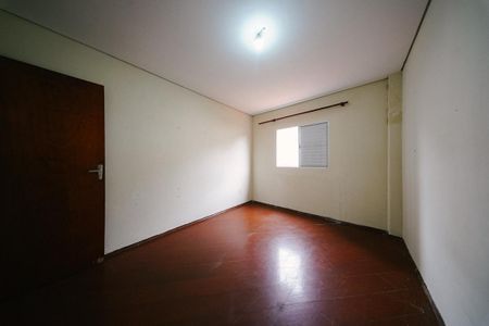 Quarto 1 de casa de condomínio para alugar com 3 quartos, 110m² em Vila Paranaguá, São Paulo
