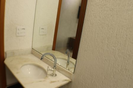 Apartamento à venda com 42m², 1 quarto e 1 vagaBanheiro Social