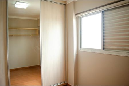 Apartamento à venda com 110m², 3 quartos e 2 vagas Apartamento à venda com 110m², 3 quartos e 2 vagasSemi Suíte 2