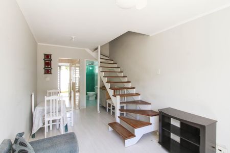 Casa de condomínio à venda com 88m², 2 quartos e 1 vagaSala