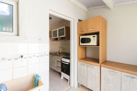 Casa de condomínio à venda com 88m², 2 quartos e 1 vagaCozinha e Área de Serviço