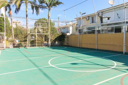 Casa de condomínio à venda com 88m², 2 quartos e 1 vagaÁrea comum - Quadra