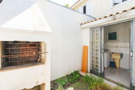 Casa de condomínio à venda com 88m², 2 quartos e 1 vagaChurrasqueira