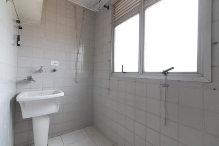 Apartamento para alugar com 70m², 2 quartos e 1 vaga Apartamento para alugar com 70m², 2 quartos e 1 vagaCozinha e Área de Serviço