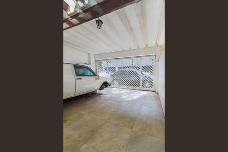 Casa à venda com 145m², 3 quartos e 2 vagas Casa à venda com 145m², 3 quartos e 2 vagasGaragem