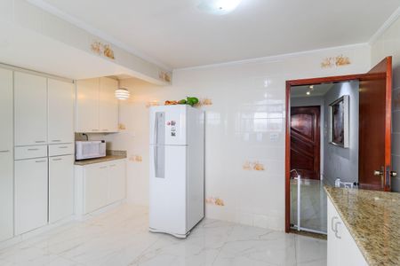 Casa à venda com 145m², 3 quartos e 2 vagas Casa à venda com 145m², 3 quartos e 2 vagasCozinha