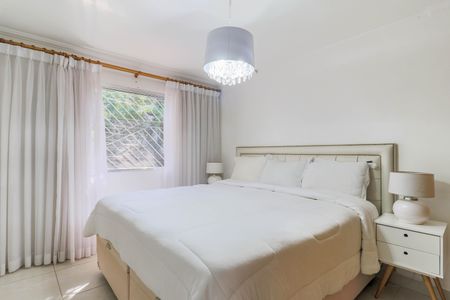 Casa à venda com 145m², 3 quartos e 2 vagas Casa à venda com 145m², 3 quartos e 2 vagasQuarto 1