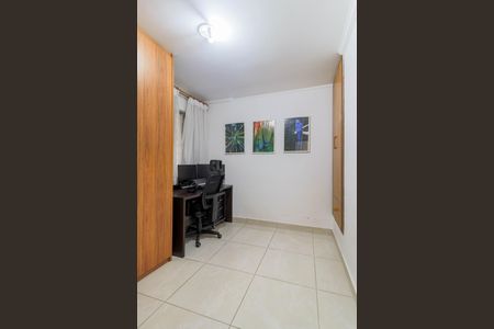 Casa à venda com 145m², 3 quartos e 2 vagas Casa à venda com 145m², 3 quartos e 2 vagasQuarto 2