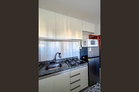 Sala/cozinha de apartamento para alugar com 1 quarto, 30m² em Jardim Helena, São Paulo