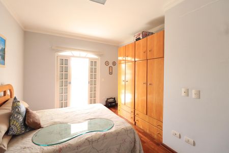 Casa à venda com 660m², 3 quartos e 6 vagasSuíte