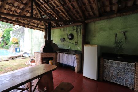 Casa à venda com 660m², 3 quartos e 6 vagasChurrasqueira