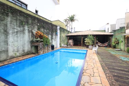 Casa à venda com 660m², 3 quartos e 6 vagasPiscina