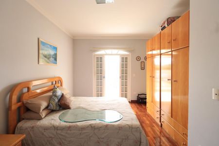 Casa à venda com 660m², 3 quartos e 6 vagasSuíte