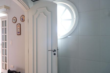 Casa à venda com 660m², 3 quartos e 6 vagasBanheiro da Suíte 1