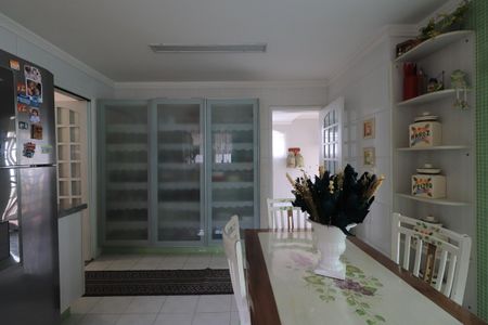 Casa à venda com 660m², 3 quartos e 6 vagasCozinha