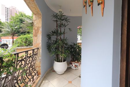 Casa à venda com 660m², 3 quartos e 6 vagasSacada