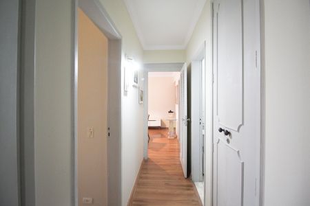 Corredor de apartamento à venda com 3 quartos, 109m² em Itaim Bibi, São Paulo