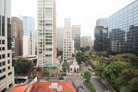 Vista de apartamento à venda com 3 quartos, 109m² em Itaim Bibi, São Paulo