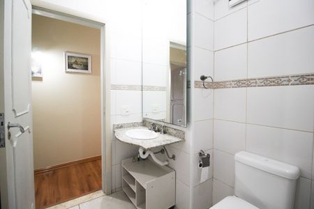 Apartamento à venda com 109m², 3 quartos e 1 vaga Apartamento à venda com 109m², 3 quartos e 1 vagaBanheiro