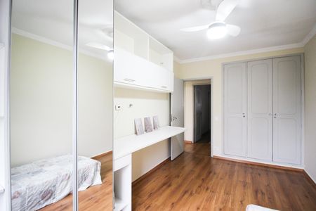 Apartamento à venda com 109m², 3 quartos e 1 vaga Apartamento à venda com 109m², 3 quartos e 1 vagaQuarto 1