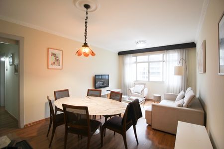 Apartamento à venda com 109m², 3 quartos e 1 vaga Apartamento à venda com 109m², 3 quartos e 1 vagaSala